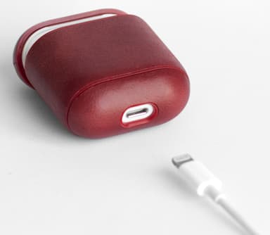 Krusell Sunne Apple AirPods fodral (vintage röd)