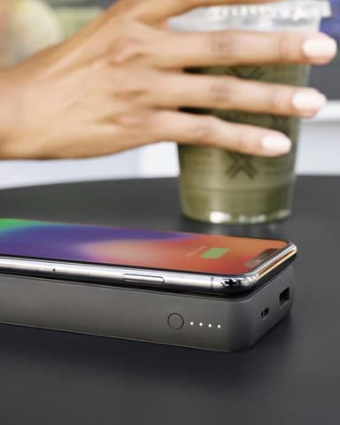 Mophie 6040 mAh trådlös laddningsstation