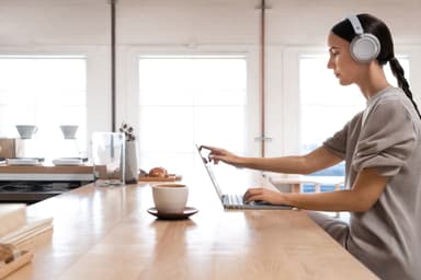 Surface Laptop 2 i5 256 GB Win 10 Pro (platina)