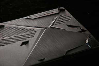 MSI GF63-472 15.6" bärbar dator för gaming (svart)