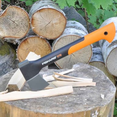 Fiskars X7-XS Chopping Axe