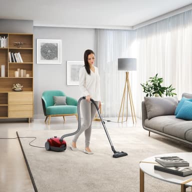 Volta CompactGo vacuum cleaner UCG22WR