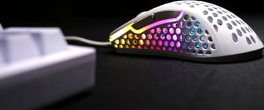 Xtrfy M4 RGB mus för gaming (vit)