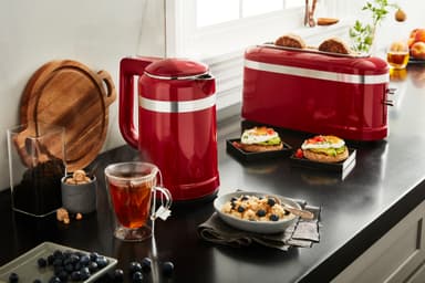KitchenAid brödrost 5KMT3115EER (Imperium-röd)