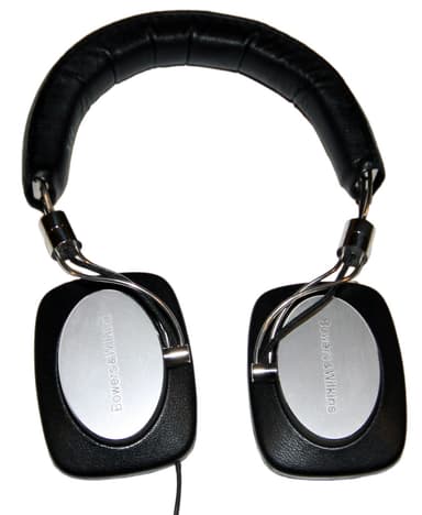 Bowers & Wilkins P5 Hörlurar (on-ear - svart)