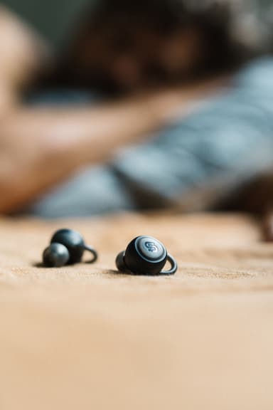 Urbanista Athens true wireless in-ear hörlurar (svart)