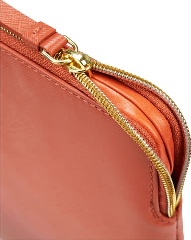 dbramante1928 Mode Paris sleeve för MacBook Pro 13 (rusty rose)