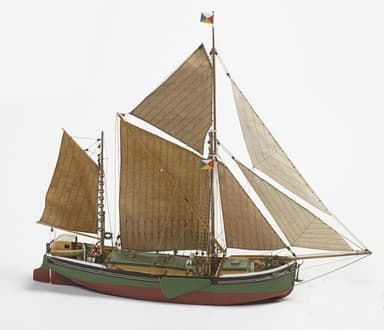 Billing Boats - kommer Everard Thames