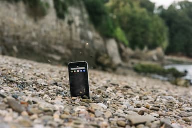 CAT S52 smartphone (svart)