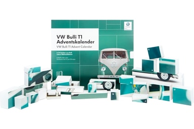 FRANZIS 67308 Volkswagen VW 4-cylinder boxer engine 2 in 1, faithful engine kit in scale 1:4, including sound module, instructions and 100-page accompanying book