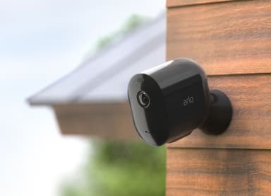Arlo Pro 3 trådlös övervakningskamera 2K QHD (svart)