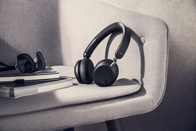 Jabra Elite 45h trådlösa on-ear hörlurar (titan svart) - Elgiganten