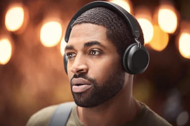 Jabra Elite 45h trådlösa on-ear hörlurar (titan svart)