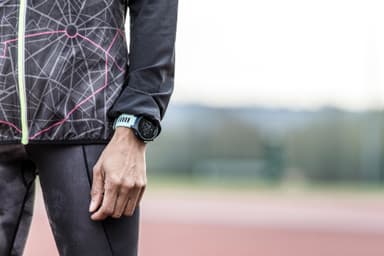 Garmin Forerunner 735XT GPS sportklocka (midnattsblå)
