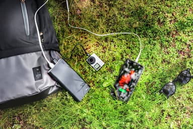 Trust Primo 20,000 mAh powerbank (svart)