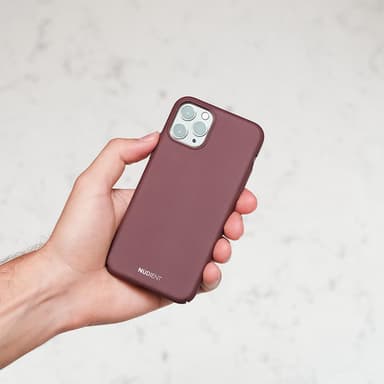 Nudient Red iPhone 11 Pro Max fodral (sangria red)