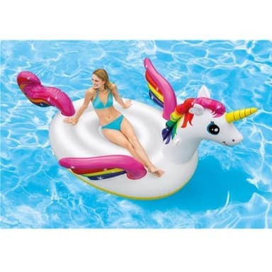 Mega unicorn island