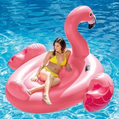 Mega flamingo island