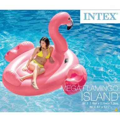 Mega flamingo island
