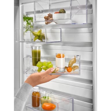 Electrolux kylskåp/frys kombiskåp LNC7ME32W1 (vit)