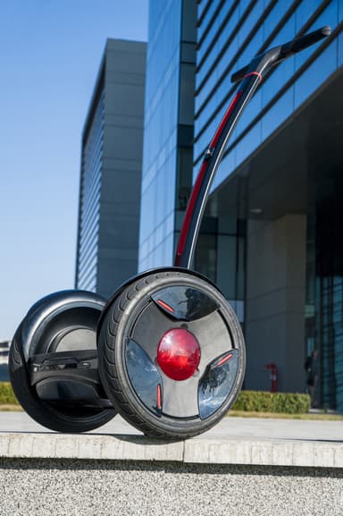 Ninebot by Segway E+ (vit)