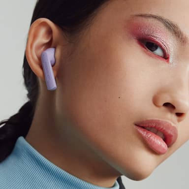 Urbanears Luma true wireless in-ear hörlurar (lila)