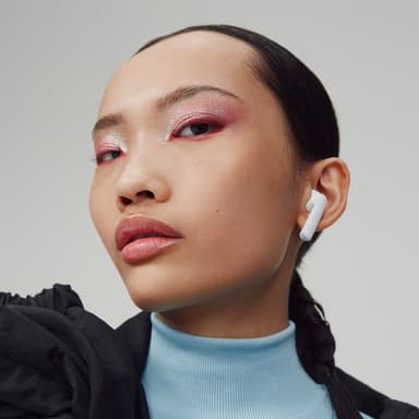 Urbanears Luma true wireless in-ear hörlurar (vit)