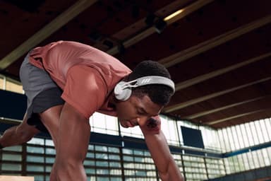 Adidas RPT-01 trådlöasa on-ear hörlurar (ljusgrå)