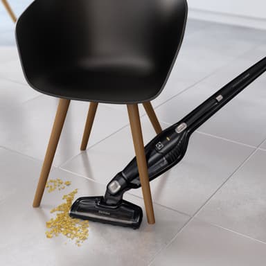 Electrolux Ergorapido sladdlös skaftdammsugare EERC70EB