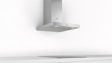 Bosch Serie 2 Vägghängd Köksfläkt DWB66BC50 (rostfri 60 cm)