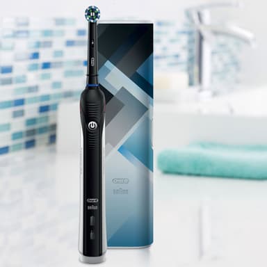 Oral-B Pro 2 2500 eltandborste gåvoset 319412 (svart)