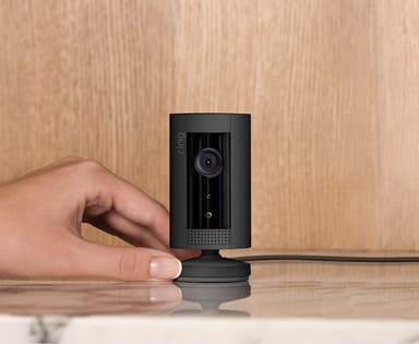 Ring Indoor Cam trådbunden säkerhetskamera (svart)