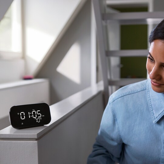 Lenovo Smart Clock Essential med Google Assistant (soft touch grey)