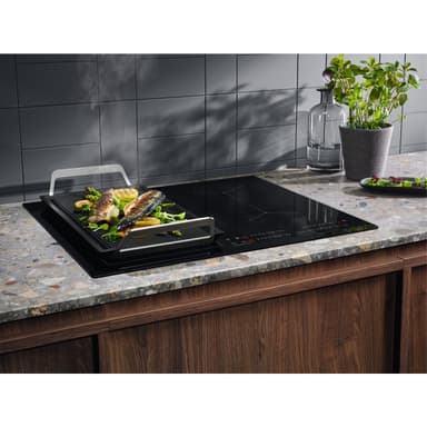 Electrolux Serie 700 Induktionshäll HHB650FBK (60cm)