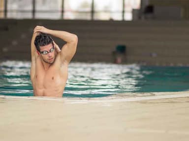 JBL Endurance Dive trådlösa in-ear hörlurar (svart)