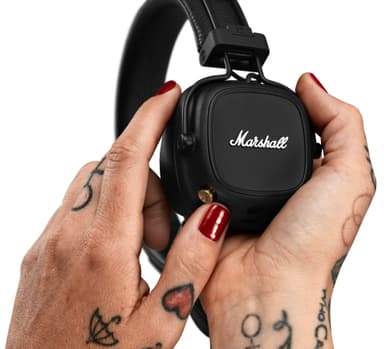 Marshall Major IV trådlösa on-ear hörlurar (svart)