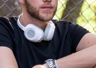 Koss BT539i trådlösa on-ear hörlurar (Vit)