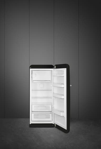 Smeg 50's style Kylskåp med frysfack FAB28RBL5 (svart)