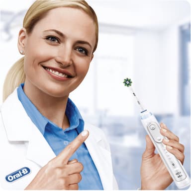 Oral-B Cross Action tandborsthuvud 325345