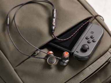 JBL Quantum 50 in-ear headset för gaming (svart)