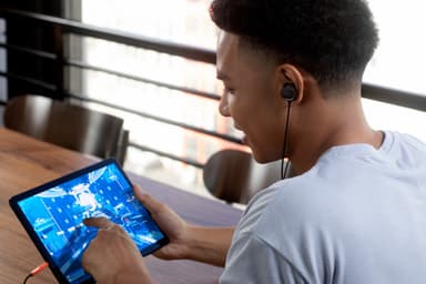 JBL Quantum 50 in-ear headset för gaming (svart)