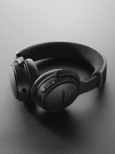 Bose on-ear trådlösa hörlurar (svart)