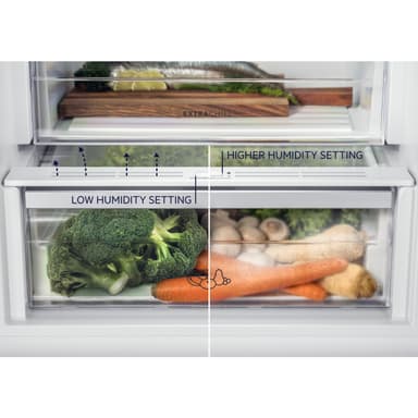 Electrolux 300 Pro kylskåp/frys kombiskåp LNT3LF18S