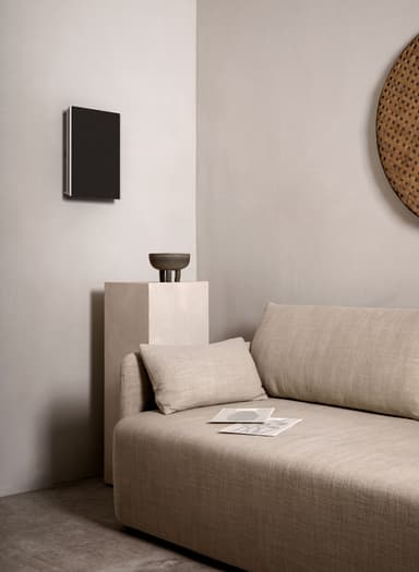 B&O Beosound Level bärbar högtalare med Google Assistant (naturell)