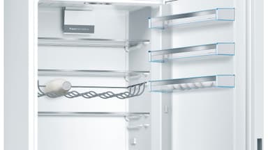 Bosch Serie 6 Kyl/Frys KGE49AWCA (vit)