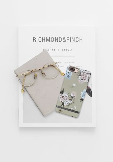 Richmond & Finch skal till iPhone 6 Plus / 6s Plus - Fairy Blossom