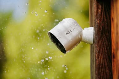 Arlo Pro 3 trådlös övervakningskamera 2K QHD  (2-pack)