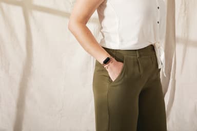 Fitbit Luxe Special Edition aktivitetsarmband (soft gold/pion)
