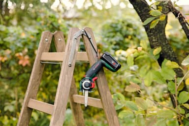 Bosch AdvancedCut 18 sladdlös såg 06033D5100