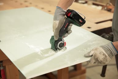 Bosch AdvancedCut 18 sladdlös såg 06033D5100